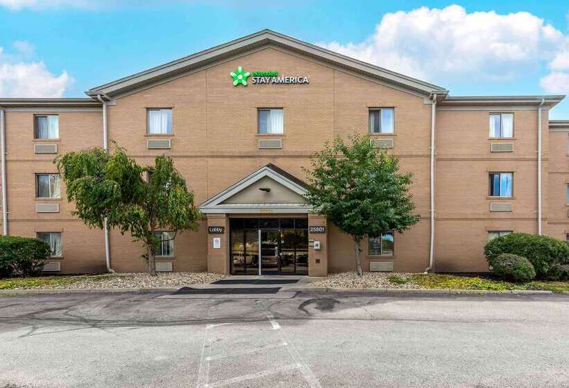 هتل Extended Stay America Suites  Cleveland  Great Northern Mall