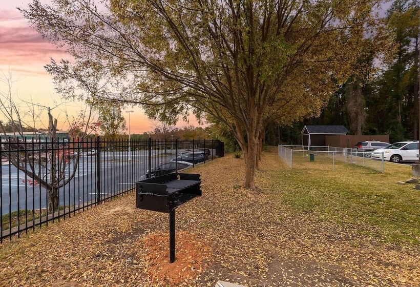 هتل Extended Stay America Suites   Columbia   Greystone