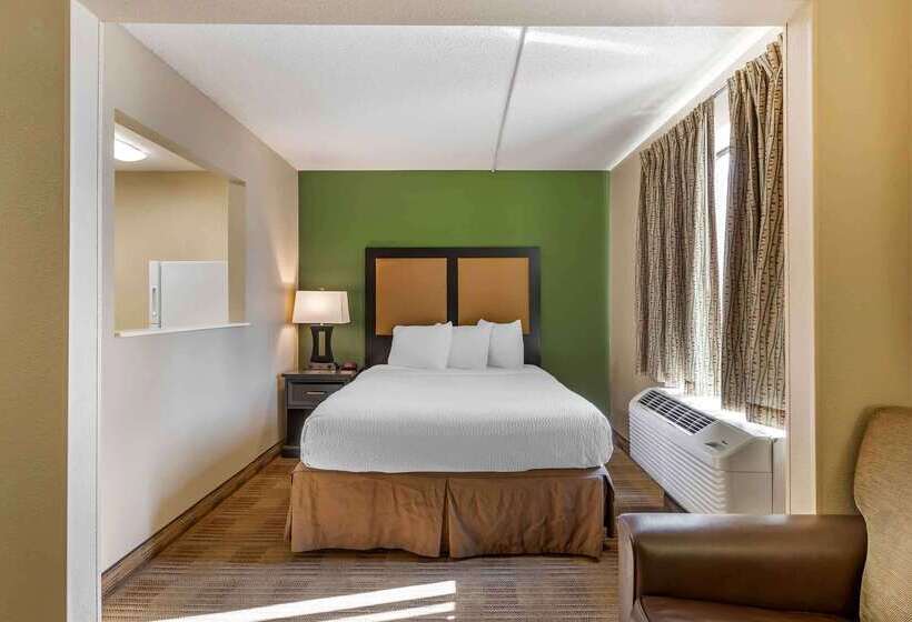 هتل Extended Stay America Select Suites   Des Moines   West Des Moines