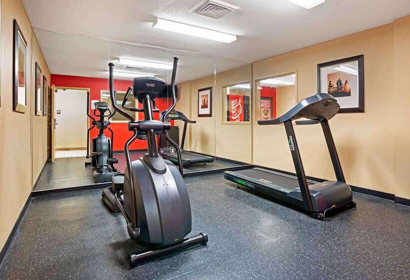هتل Extended Stay America Select Suites   Detroit   Ann Arbor   University South