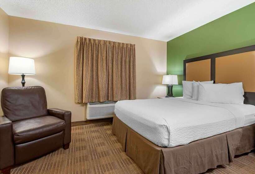 هتل Extended Stay America Select Suites   Detroit   Ann Arbor   University South