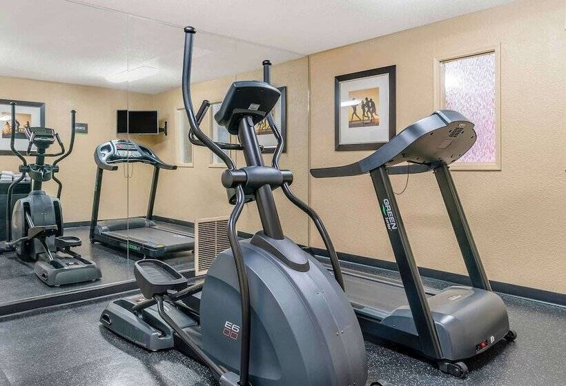 هتل Extended Stay America Select Suites   Detroit   Ann Arbor   University South
