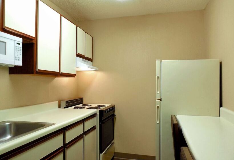 בית מלון כפרי Extended Stay America Suites  Oklahoma City  Northwest