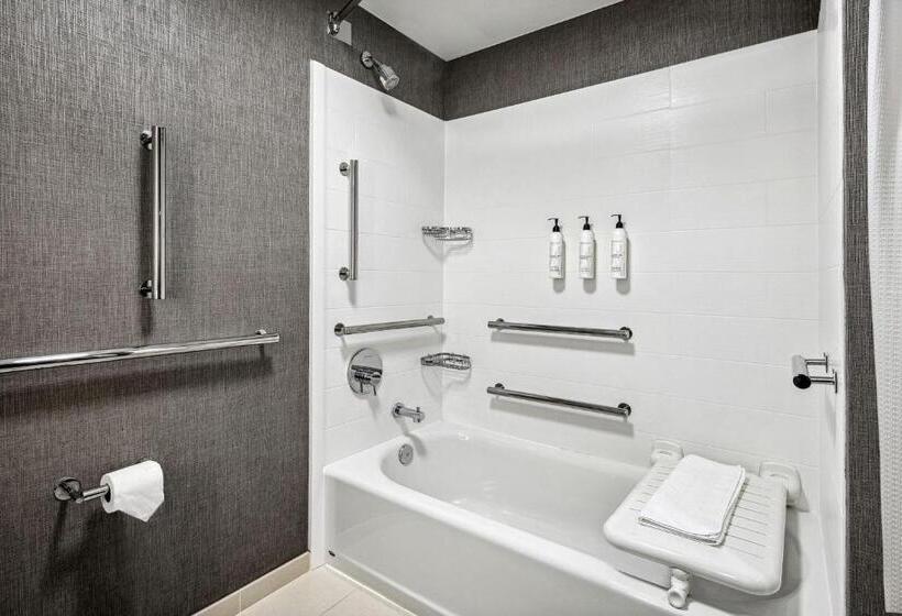 فندق Springhill Suites Anchorage Midtown