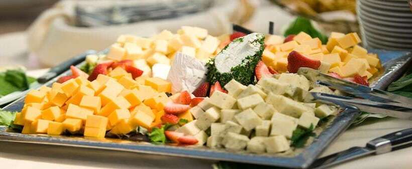 فندق Stafford's Bay View Inn