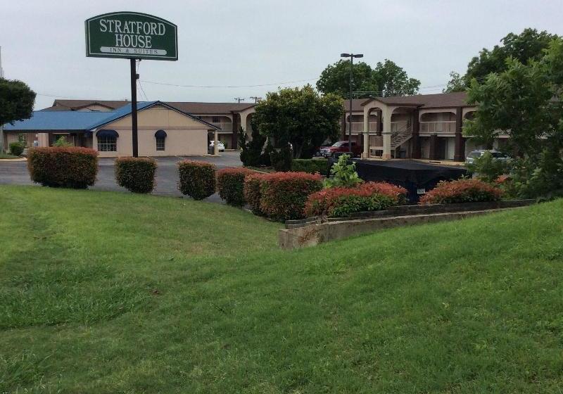 ホテル Stratford House Inn