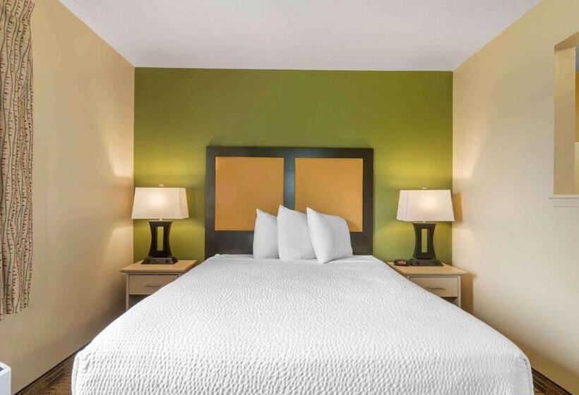 ホテル Suburban Studios Louisville East