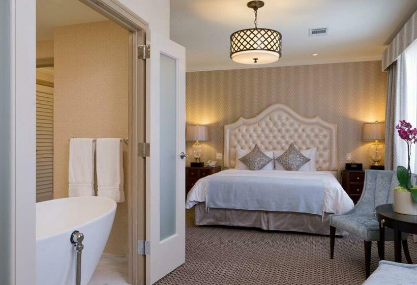 هتل The Stephen F Austin Royal Sonesta