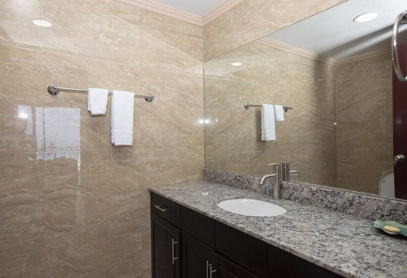 تختخواب و صبحانه Seven Color Sea View Villa