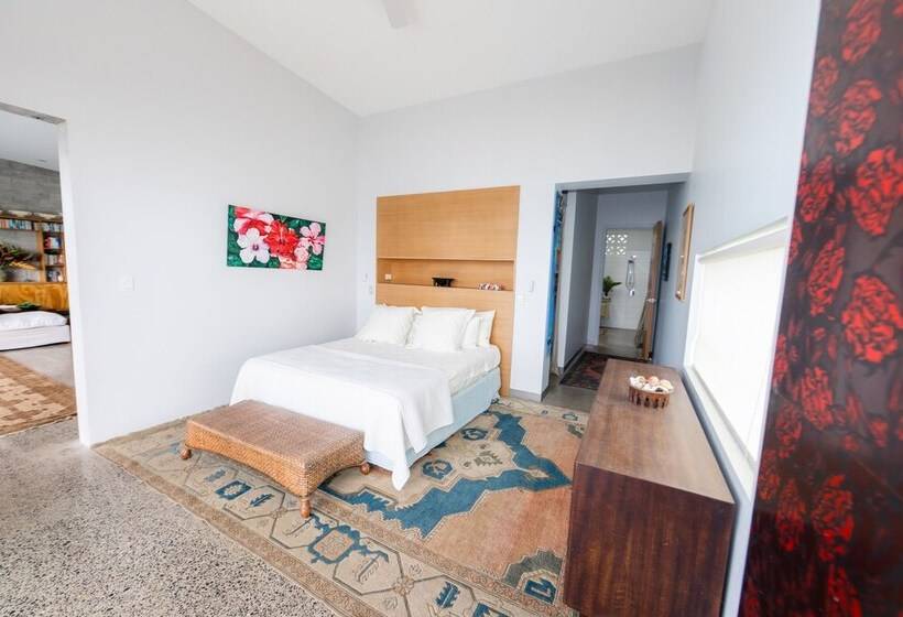 Coast Cook Islands   3 Bedroom Beachfront Pool Villa