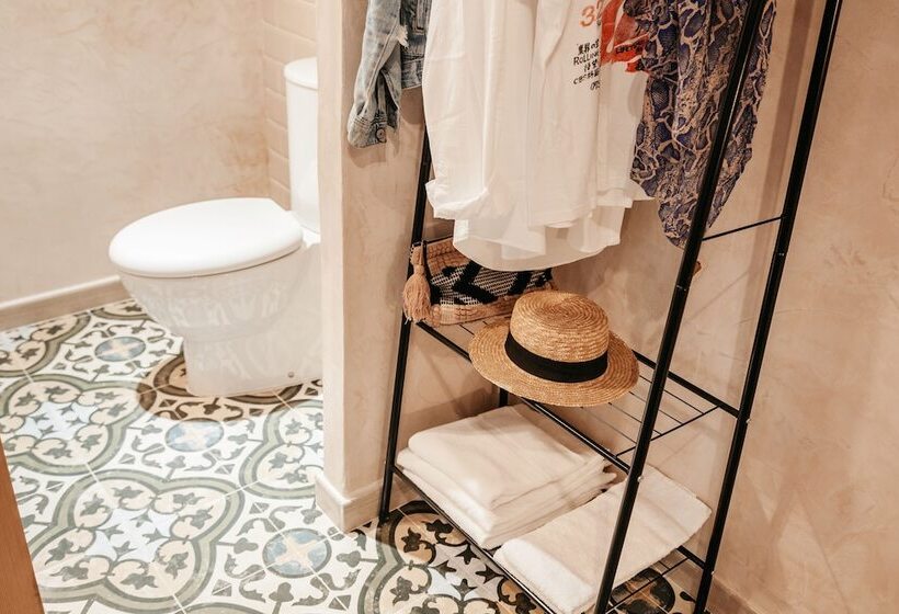 فندق فئة نجمة واحدة Astuto Boutique Jerez  Adults Only