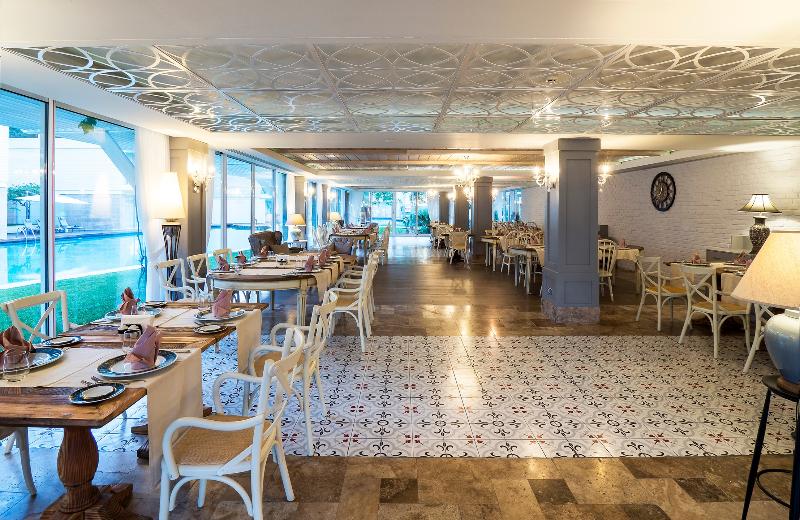 בית מלון כפרי Club Prive by Rixos Belek