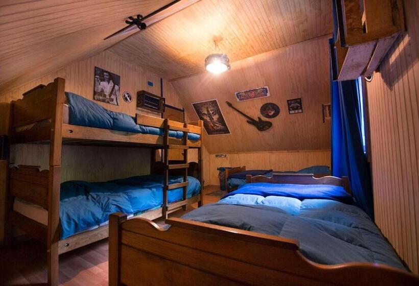 펜션 Duub Hostel