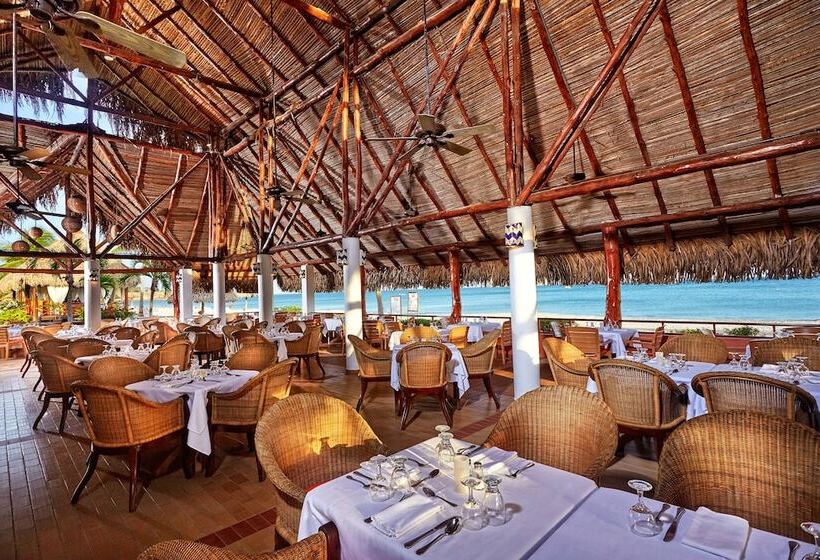 ホテル Royal Decameron Panama Plus   All Inclusive
