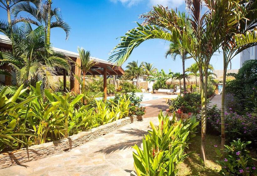 هتل Naboo Resort & Dive Center Adults Only