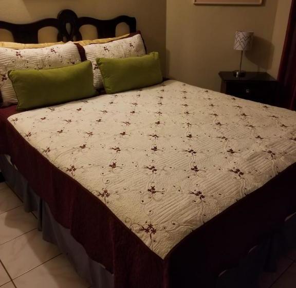 Rosi Ocean Sand Hotel Apt