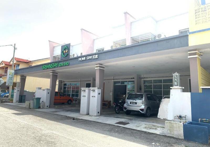 هتل Oyo 89777 Urbanstay Kuantan