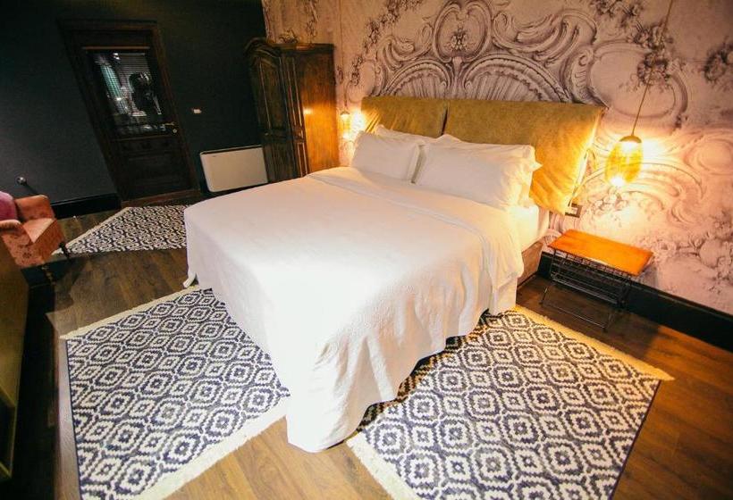 בית מלון כפרי Cathedral Boutique