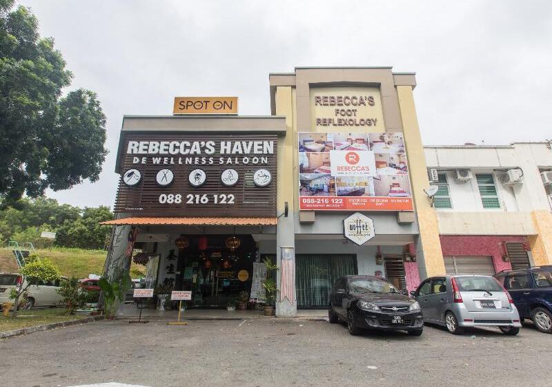 هتل Spot On 89858 Rebecca S Homes