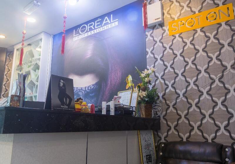 هتل Spot On 89858 Rebecca S Homes