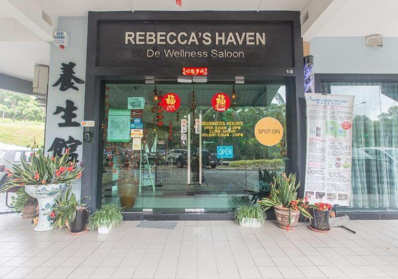 هتل Spot On 89858 Rebecca S Homes