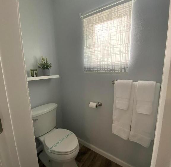 هتل Veda Inn & Cottages