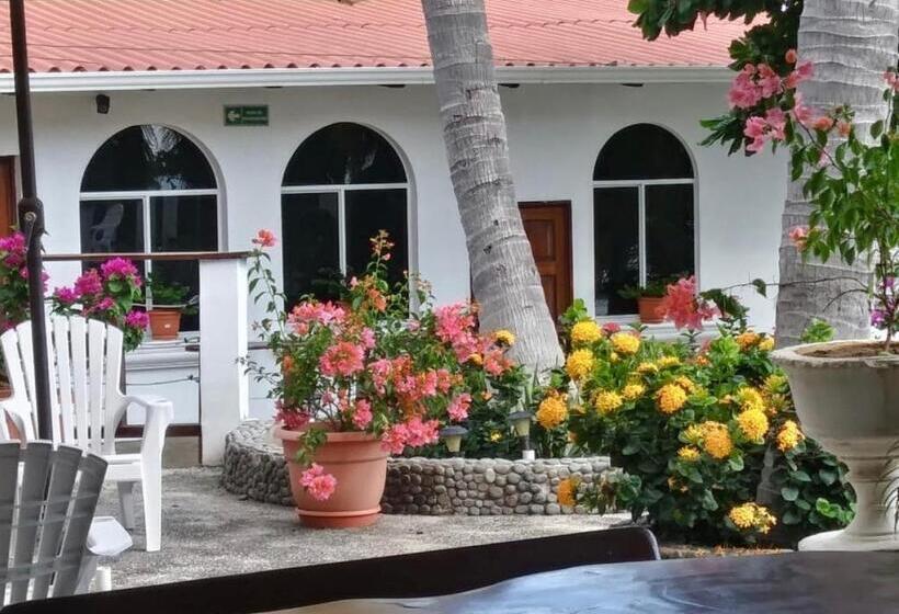 استراحتگاه Konchamar