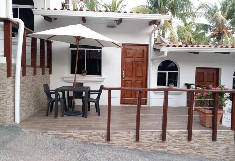 استراحتگاه Konchamar