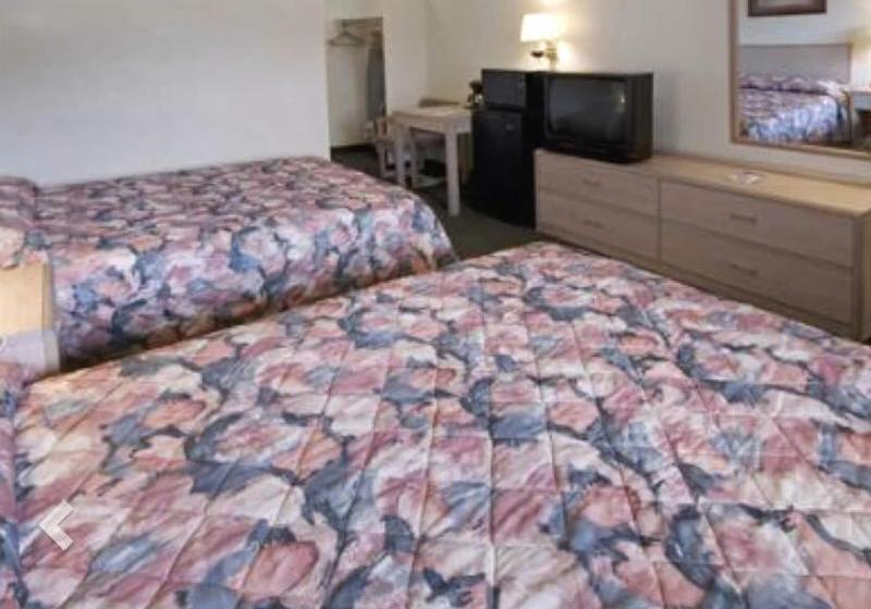 Отель American Eagle Inn Fayetteville