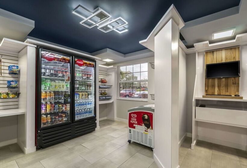 فندق Clarion Pointe Tampa Brandon Near Fairgrounds And Casino