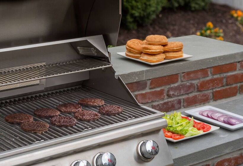 Отель Sonesta Es Suites Orlando Lake Buena Vista