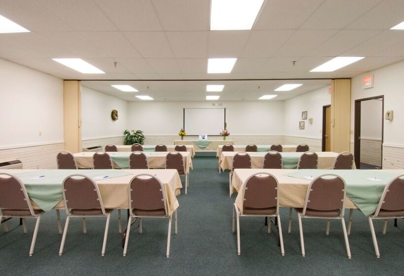汽车旅馆  Americas Best Value Inn Torrington