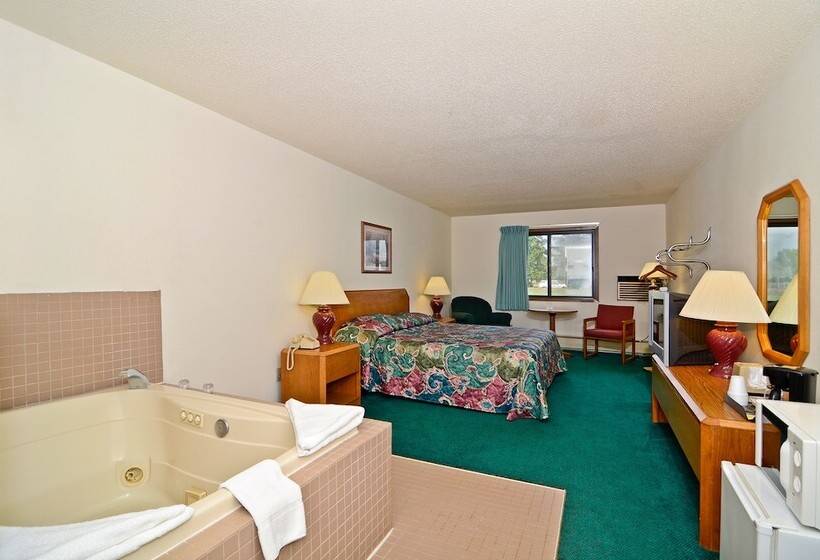 فندق على الطريق Amerivu Inn And Suites   Hayward Wi