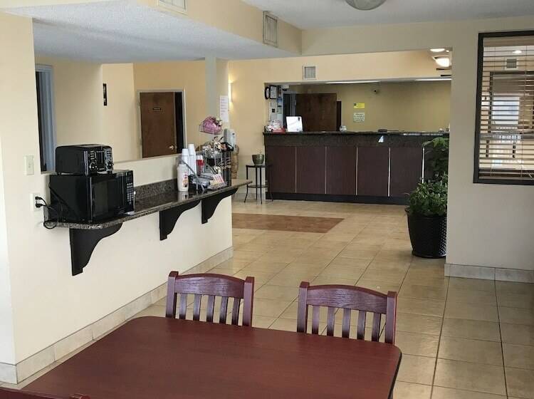 モーテル Carolina Inn & Suites Of Lake Norman