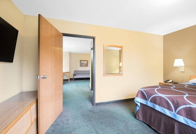 모텔 Northwoods Inn And Suites