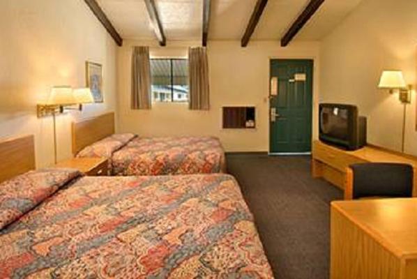 Мотель Peoria Inn