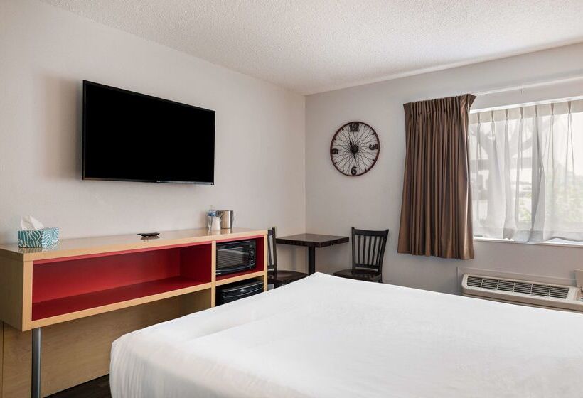 모텔 Red Lion Inn & Suites Ontario