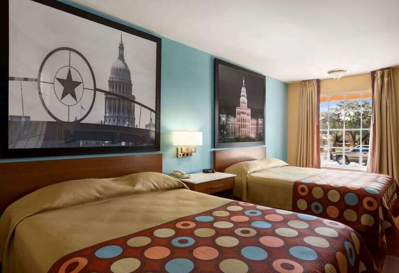 مُتل Super 8 By Wyndham Austin Downtown/capitol Area