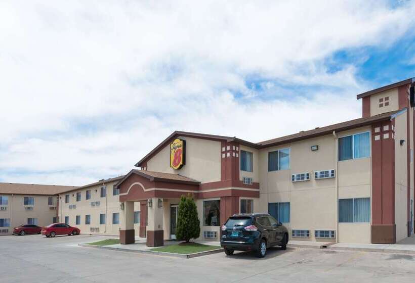 فندق على الطريق Super 8 By Wyndham Bernalillo