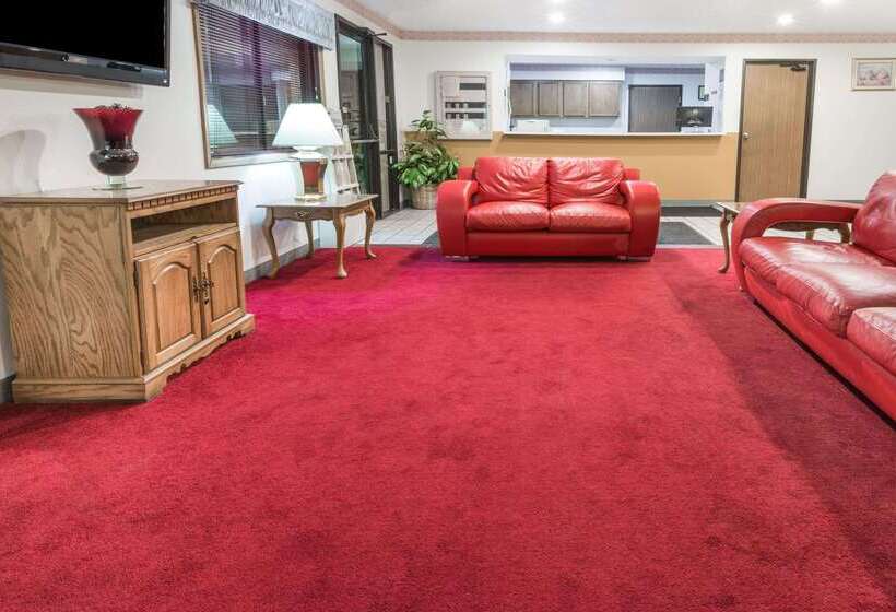 汽车旅馆  Super 8 By Wyndham Front Royal