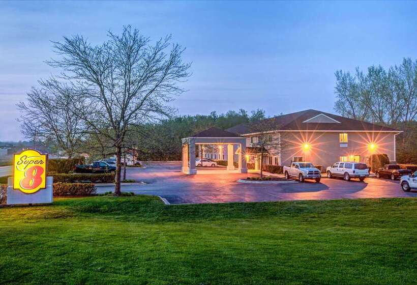 Мотель Super 8 By Wyndham Mchenry Fox Lake Area