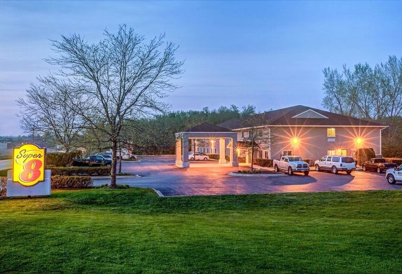 Мотель Super 8 By Wyndham Mchenry Fox Lake Area