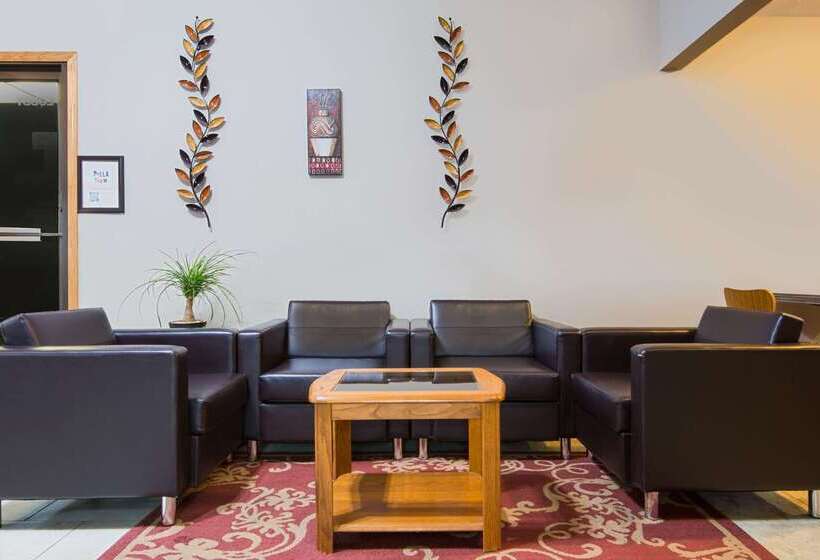 מוטל Super 8 By Wyndham Pella