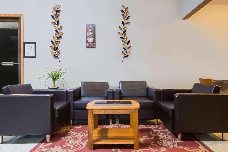 מוטל Super 8 By Wyndham Pella