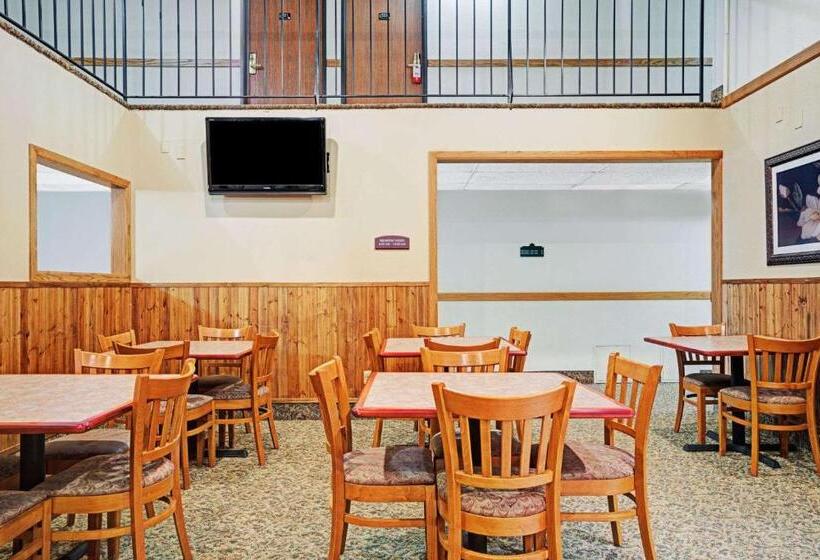מוטל Super 8 By Wyndham Rogers Minnesota
