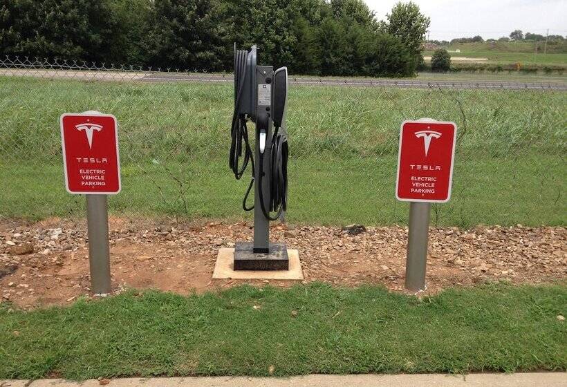 فندق على الطريق Super 8 By Wyndham Russellville