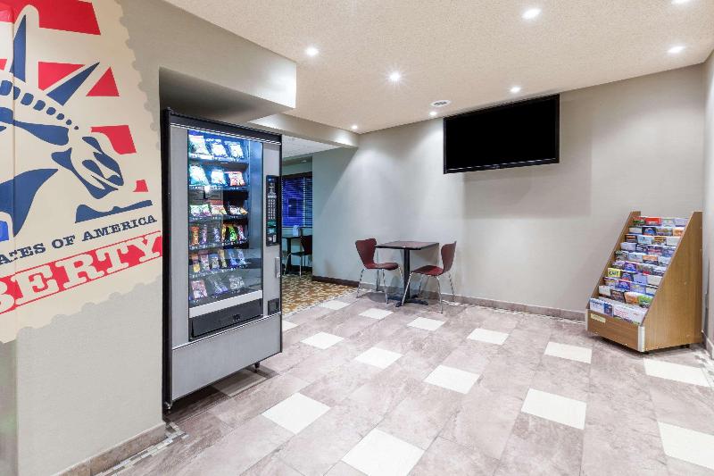 فندق على الطريق Super 8 By Wyndham Schenectady/albany Area