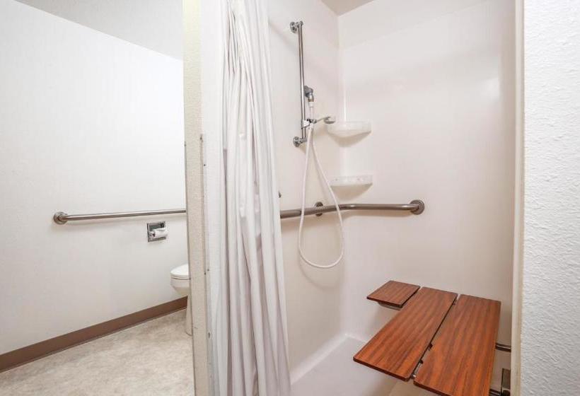 מוטל Travelodge By Wyndham Deer Lodge Montana