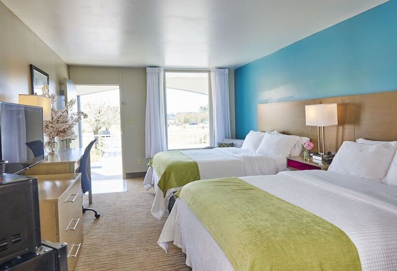 Sunset Beach Resort