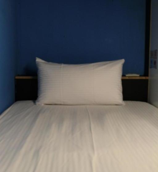 Hermit 84 Hostel